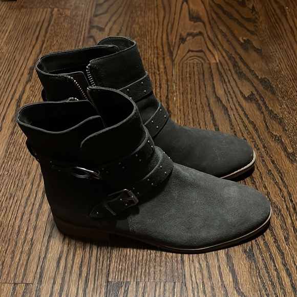 BP Boots - Picture 2 of 3